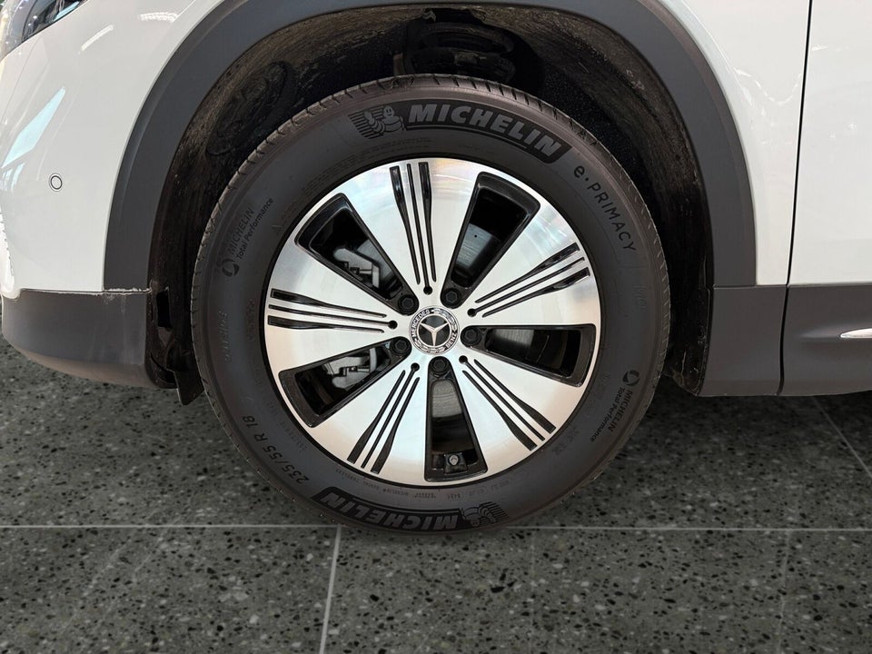 Mercedes EQB300 Progressive 4Matic 5d