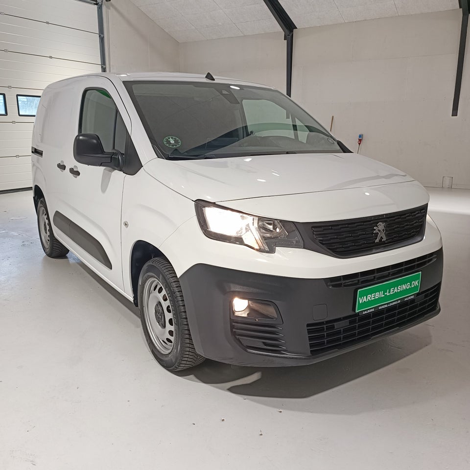 Peugeot Partner 1,5 BlueHDi 130 L1V1 Plus EAT8 Van