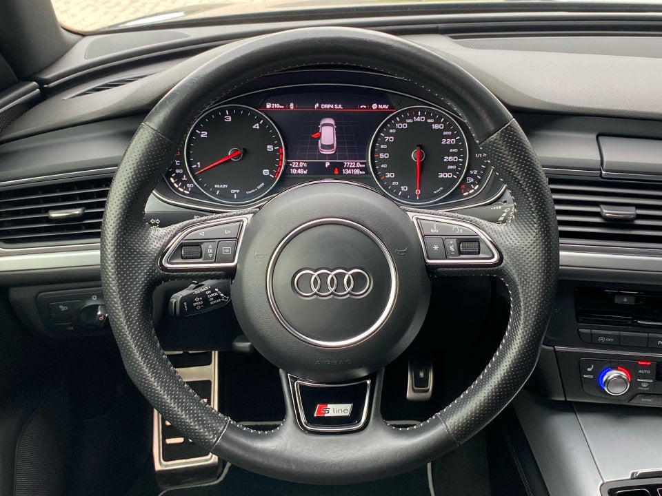 Audi A6 3,0 TDi 218 S-line Avant S-tr. 5d