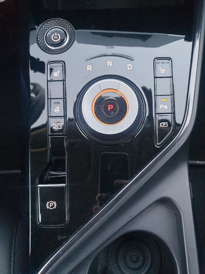 Kia Niro 64 EV Upgrade 5d