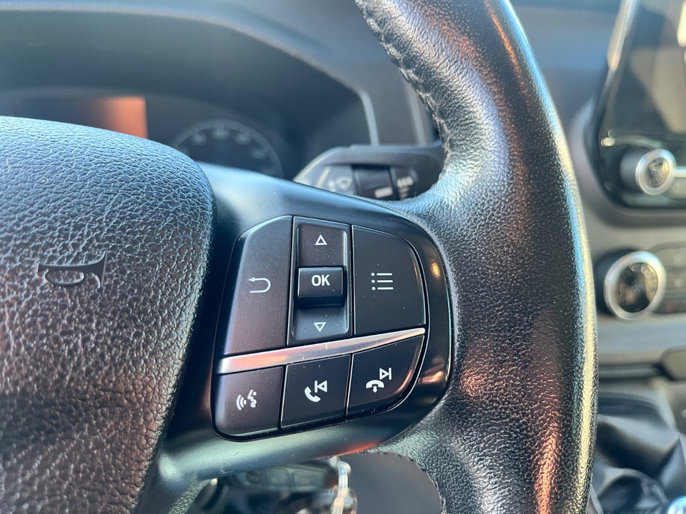 Ford Transit 350 L4 Chassis 2,0 TDCi 170 Mandskabsvogn m/lad RWD