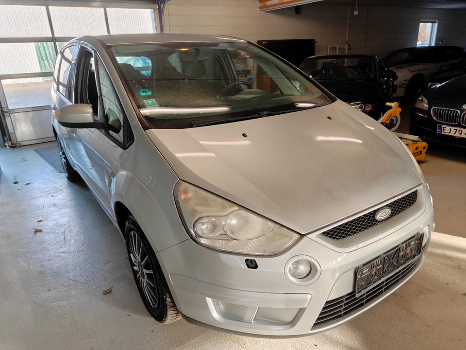 Ford S-MAX 2,0 Trend 7prs 5d