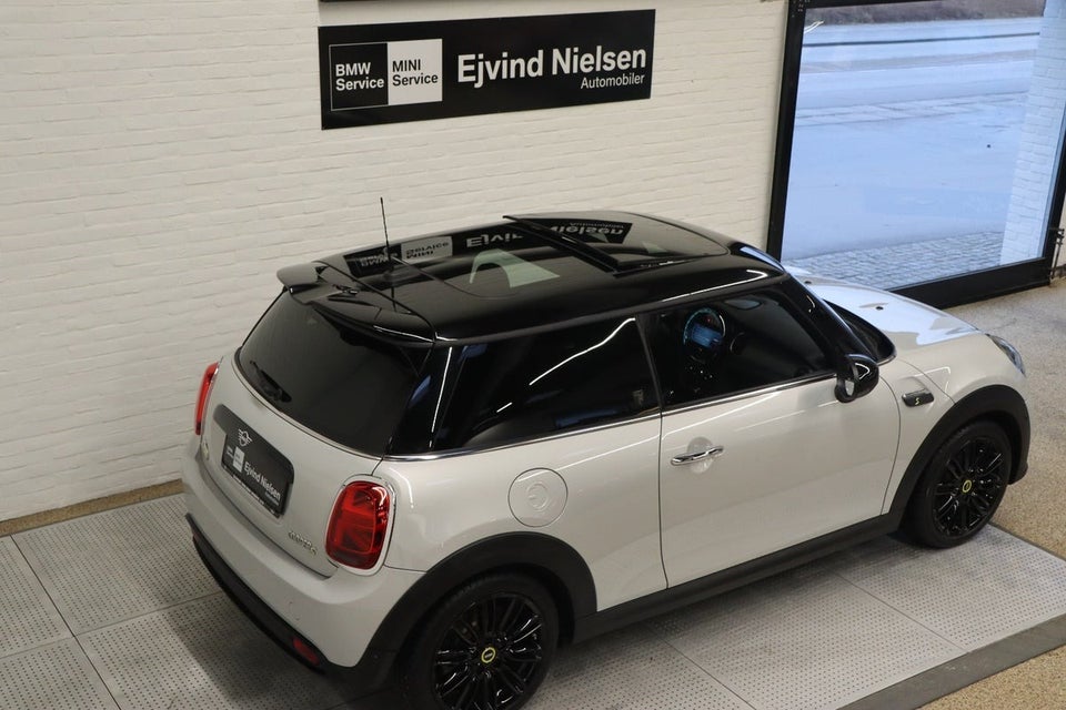 MINI Cooper SE Yours Trim 3d