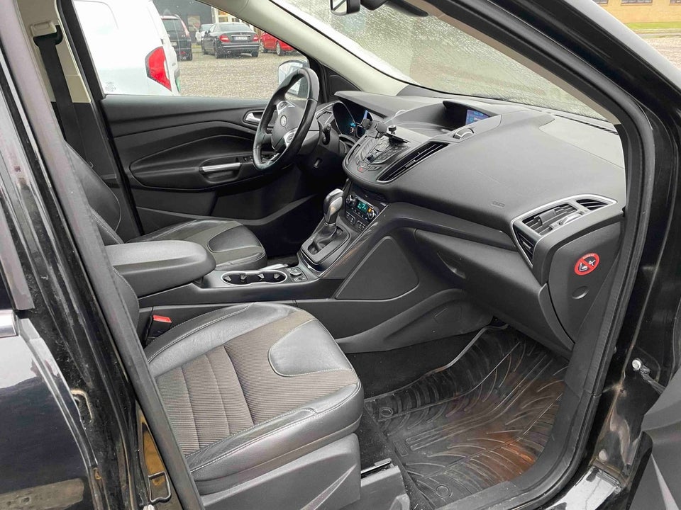 Ford Kuga 2,0 TDCi 163 Titanium aut. AWD 5d