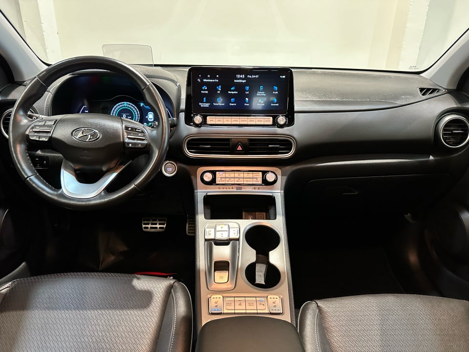 Hyundai Kona 64 EV Premium 5d