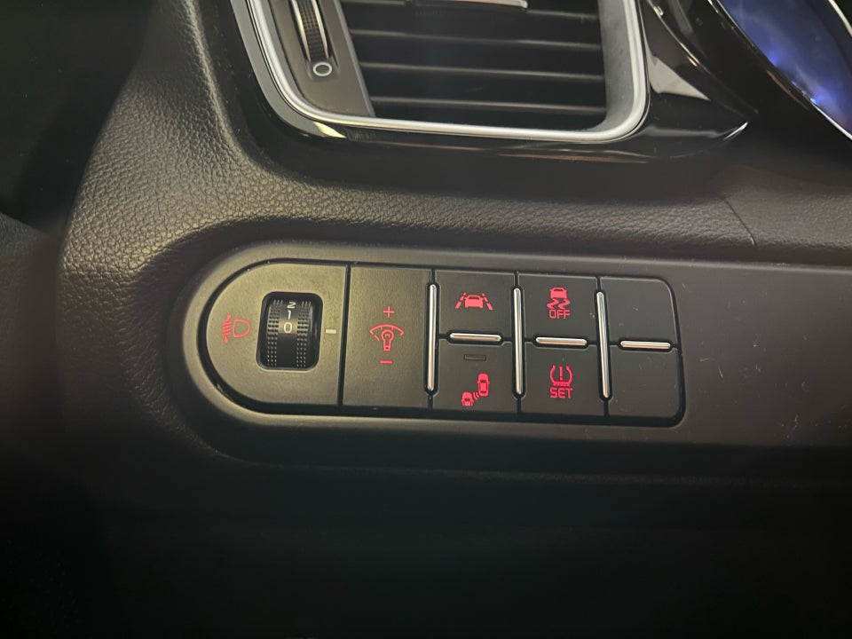 Kia ProCeed 1,4 T-GDi GT-Line DCT 5d