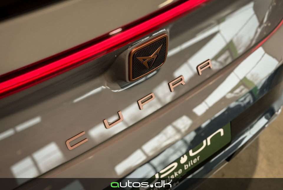 Cupra Born 58  5d
