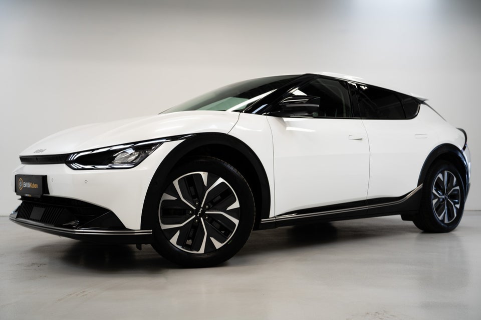 Kia EV6 77 Long Range 5d