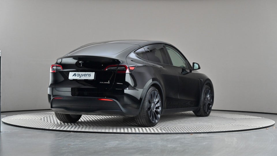 Tesla Model Y Performance AWD 5d