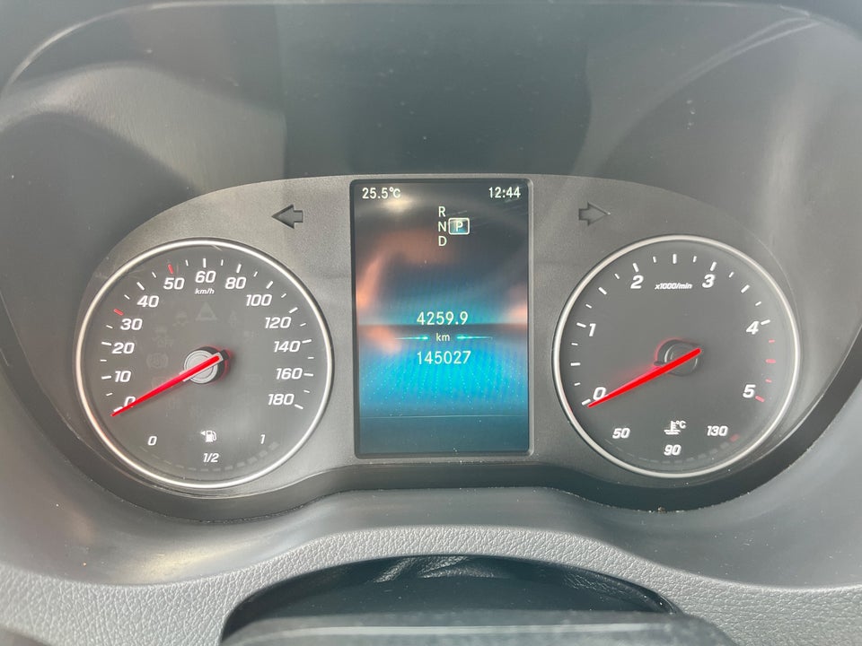 Mercedes Sprinter 317 2,0 CDi A3 Chassis aut. RWD 2d