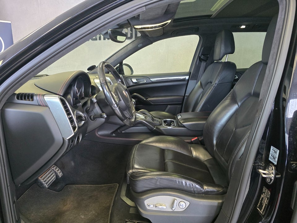 Porsche Cayenne Turbo 4,8 Tiptr. 5d