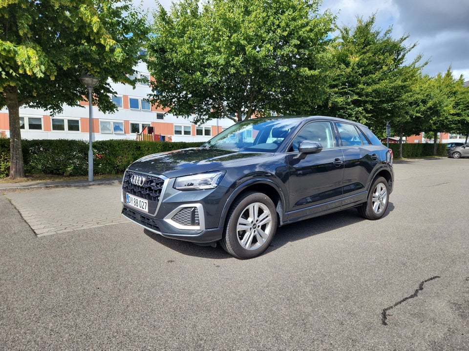 Audi Q2 35 TFSi Prestige S-tr. 5d