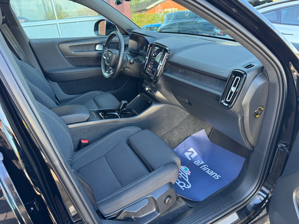 Volvo XC40 P6 ReCharge Plus 5d