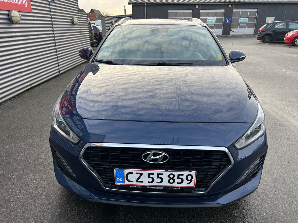 Hyundai i30 1,0 T-GDi Life Komfort stc. 5d