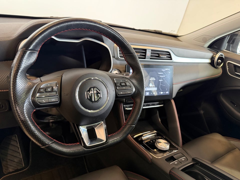 MG ZS 70 Maximal Luxury 5d