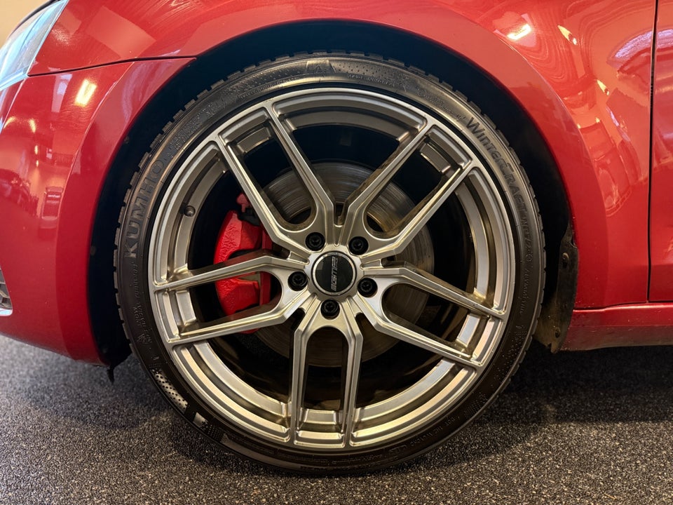 Skoda Octavia 2,0 TSi 220 RS DSG 5d