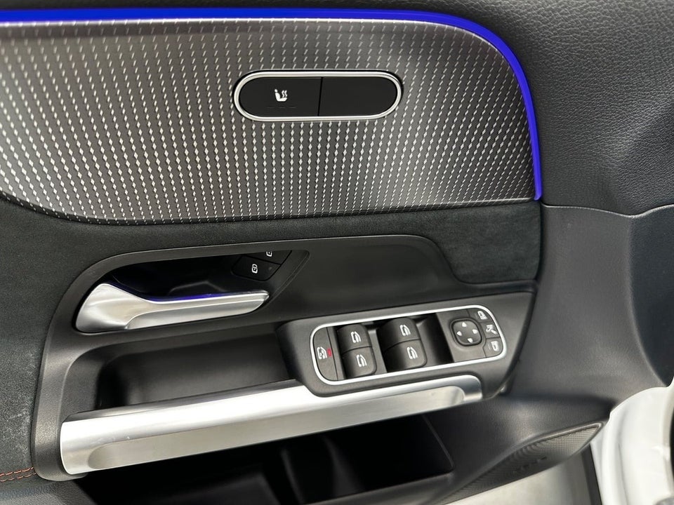 Mercedes EQB350 AMG Line 4Matic 5d