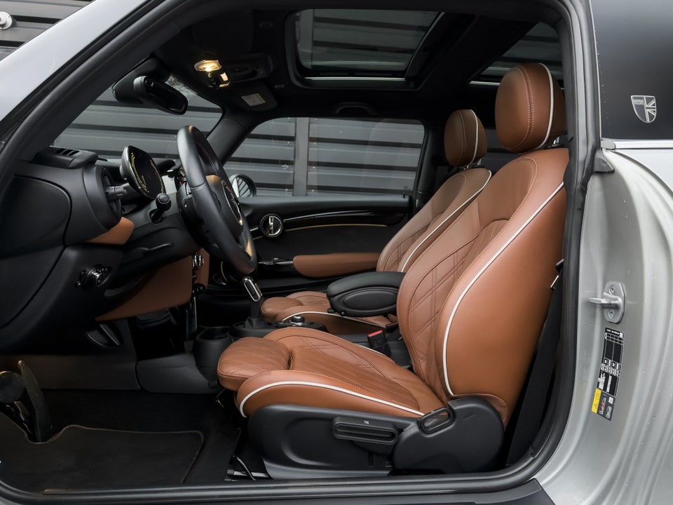 MINI Cooper SE Yours Trim 3d