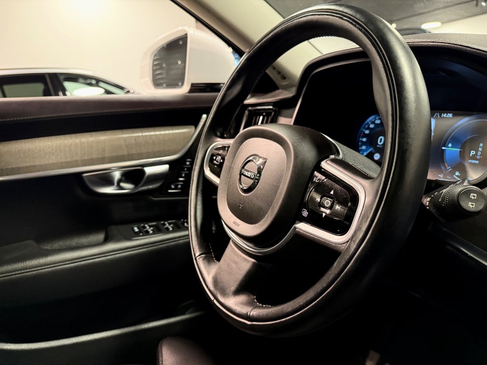 Volvo V90 2,0 T8 ReCharge Inscription aut. AWD 5d