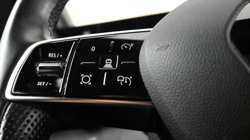 Renault Megane E-Tech 60 Techno 5d