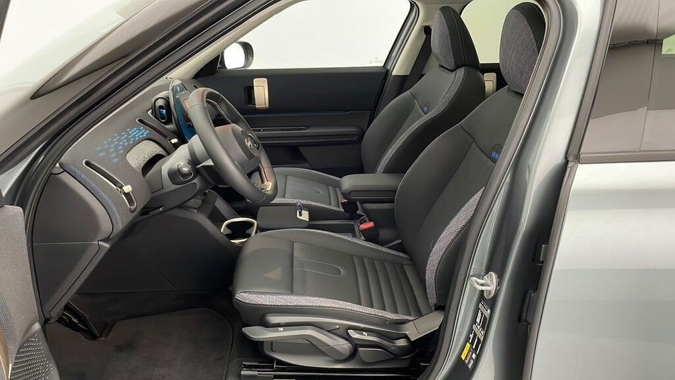 MINI Countryman SE Classic Trim M+ ALL4 5d