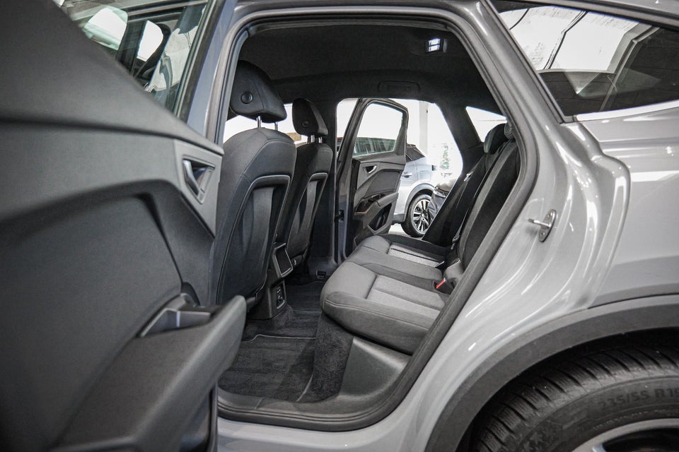 Audi Q4 e-tron 40 Sportback 5d