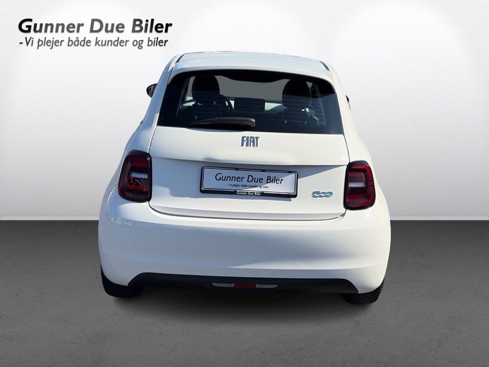 Fiat 500e 42 Icon 3d
