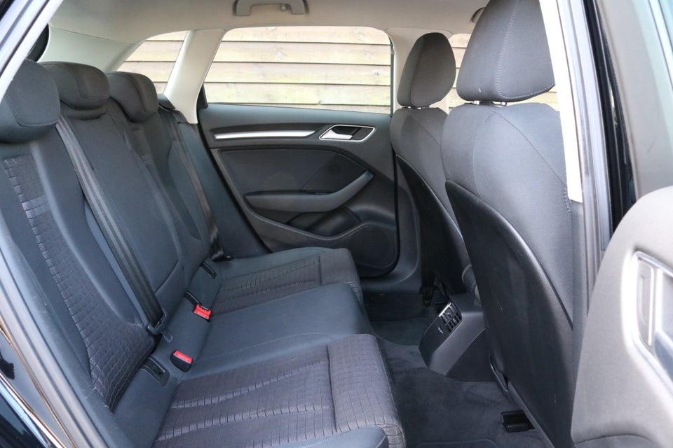 Audi A3 2,0 TDi 150 Ambition Sportback 5d