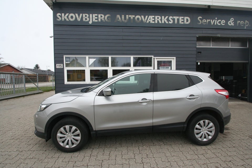 Nissan Qashqai 1,2 Dig-T 115 Visia 5d