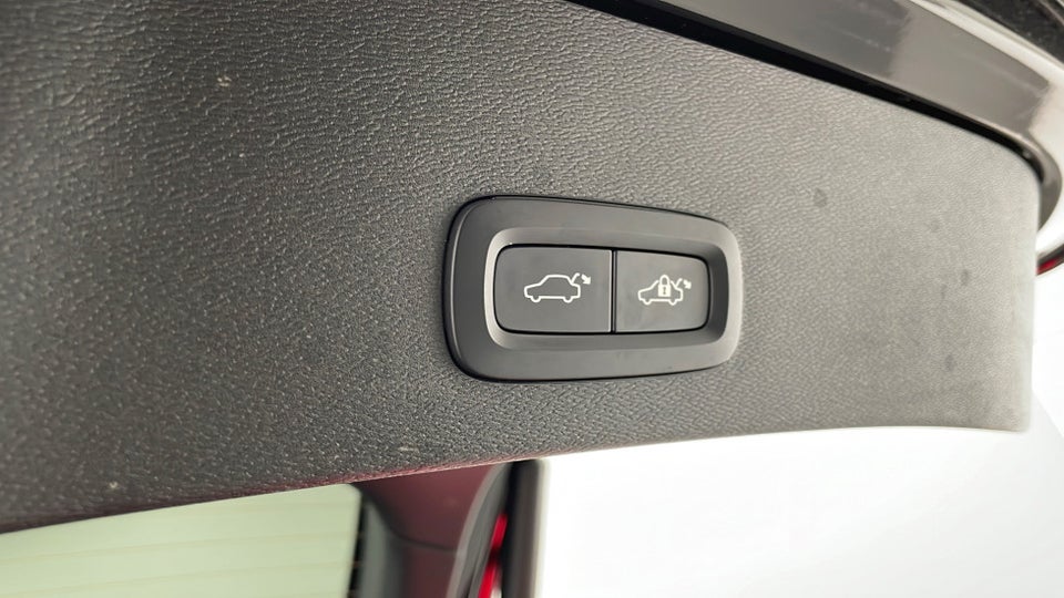 Volvo C40 ReCharge Extended Range Plus 5d