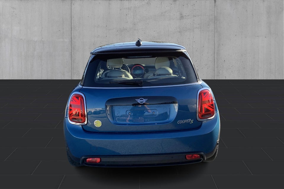 MINI Cooper SE Younique Trim 3d