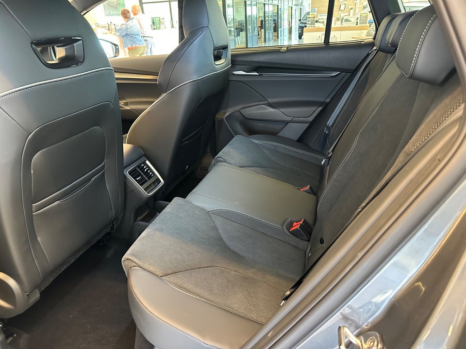 Skoda Elroq 85 iV Sportline 5d
