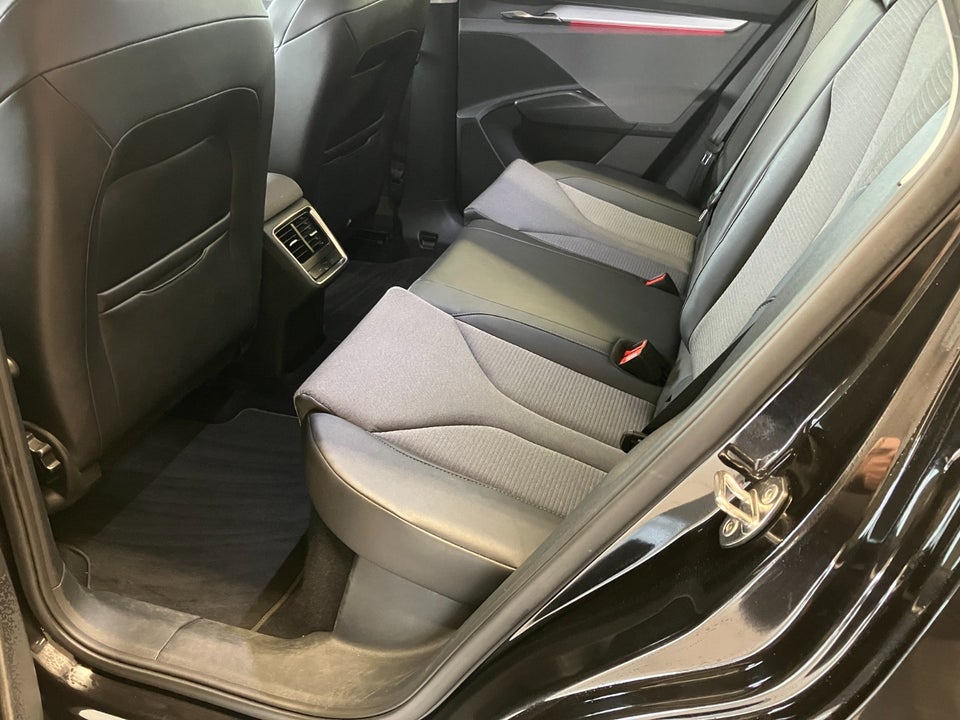 Skoda Enyaq 80 iV 5d