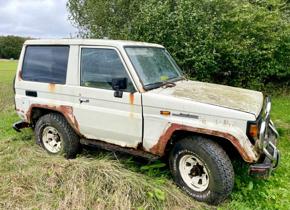 Toyota Land Cruiser 2,4 TD 4x4 3d