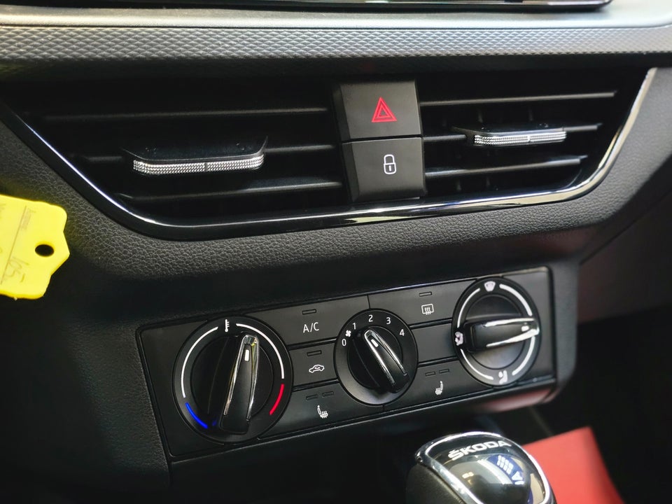 Skoda Kamiq 1,6 TDi 115 Ambition DSG 5d