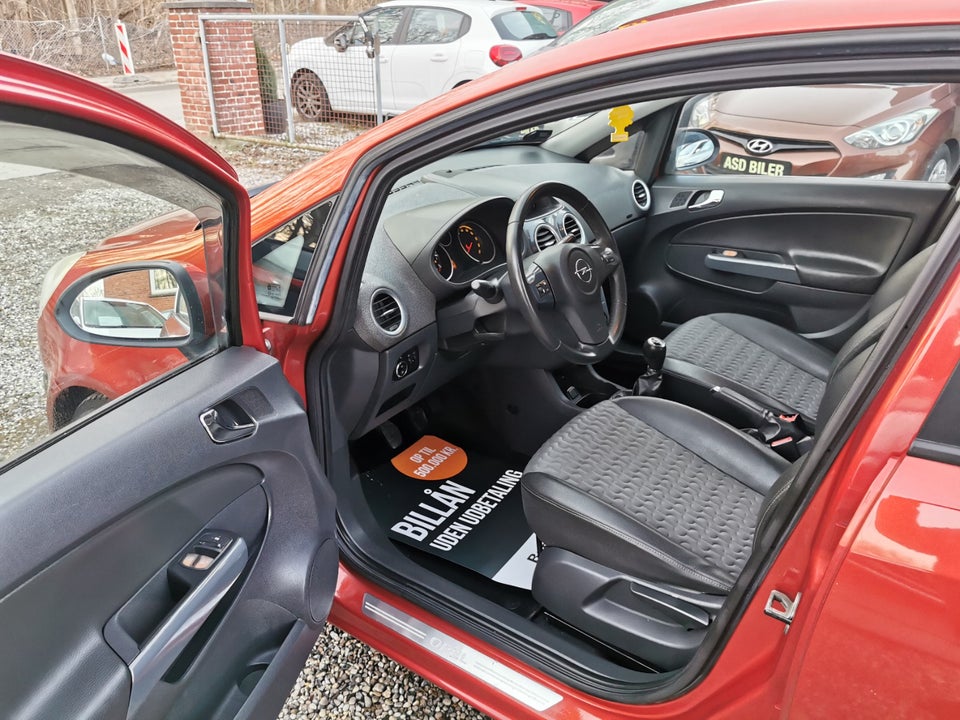 Opel Corsa 1,4 16V Cosmo 5d