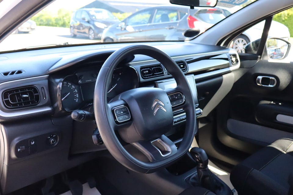 Citroën C3 1,2 PureTech 83 Shine Sport 5d