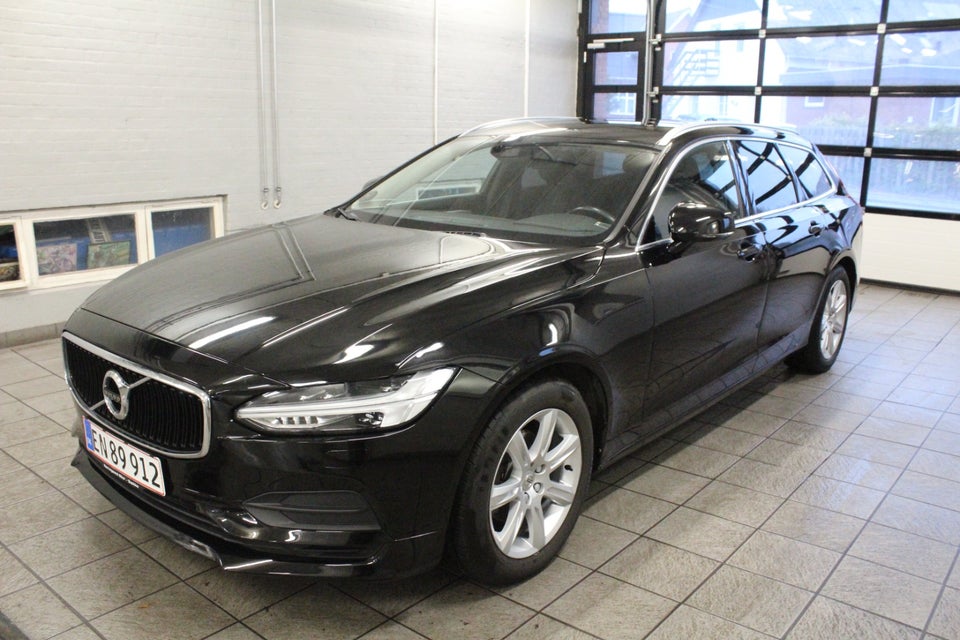 Volvo V90 2,0 D4 190 Momentum aut. 5d