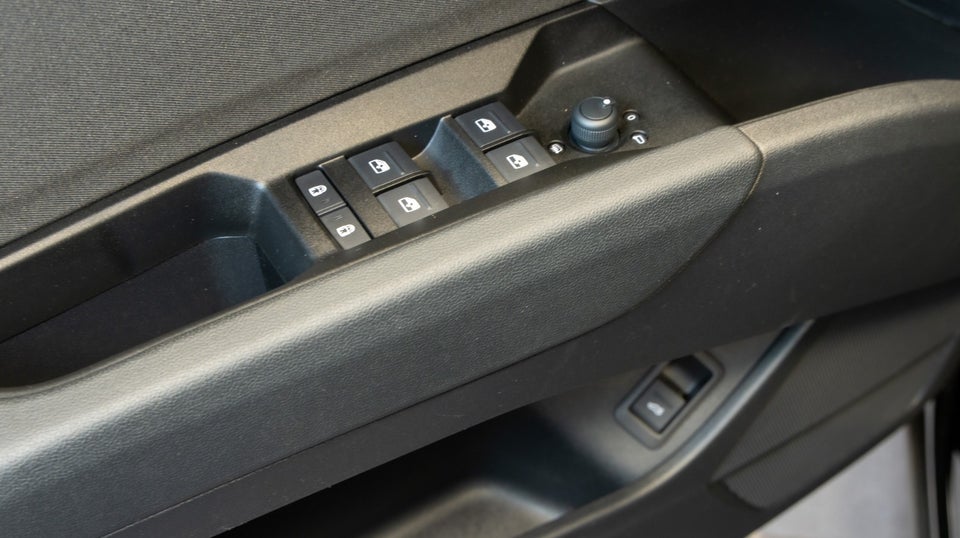 Audi Q4 e-tron 45 S-line 5d