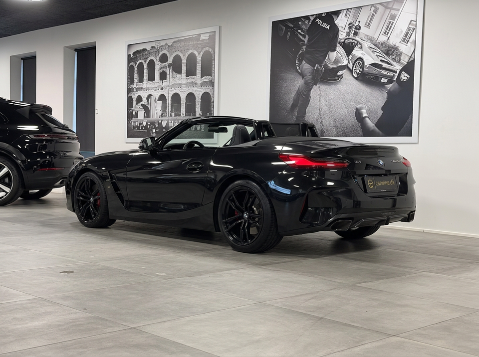 BMW Z4 3,0 M40i Roadster Connected aut. 2d