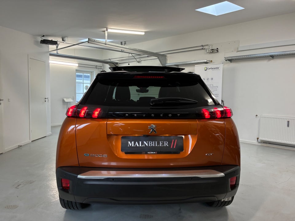 Peugeot e-2008 50 GT Sky 5d