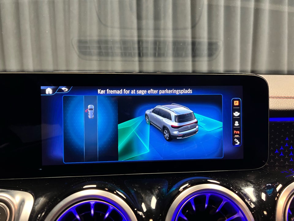 Mercedes EQB250+ AMG Line 5d