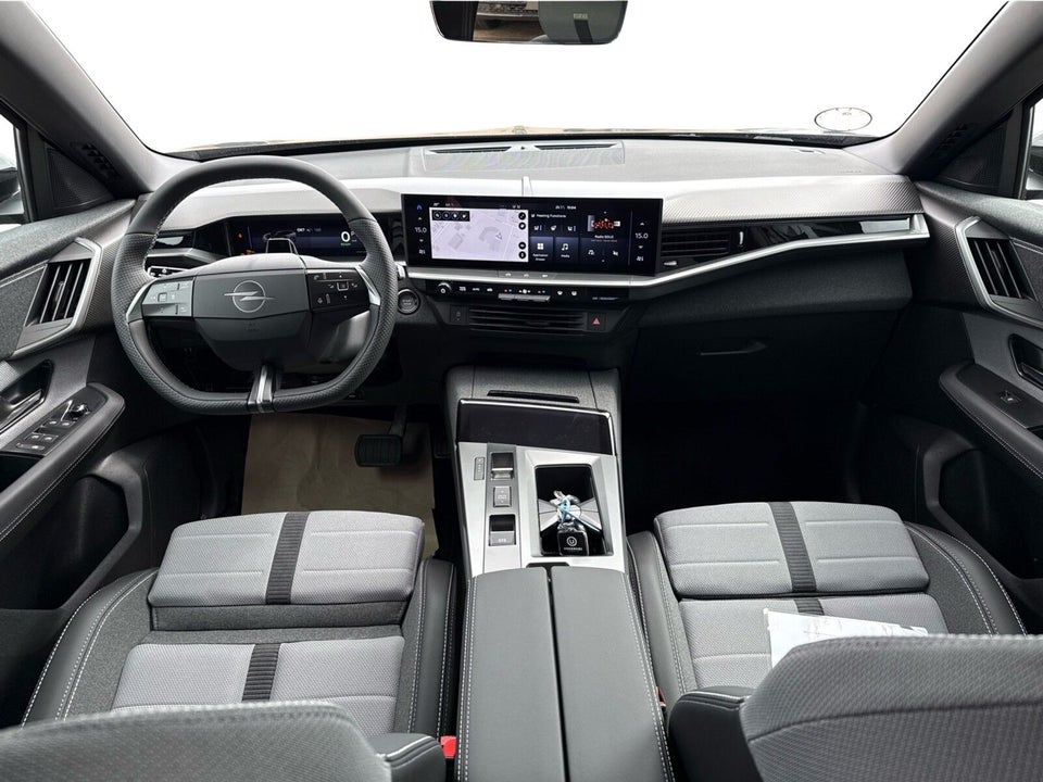 Opel Grandland-e 73 GS 5d