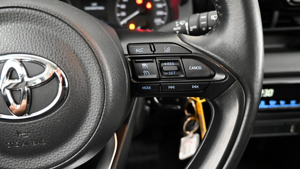 Toyota Yaris 1,5 Hybrid Active e-CVT 5d