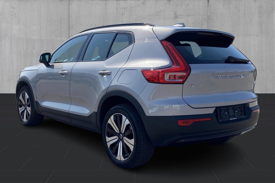 Volvo XC40 ReCharge Start 5d