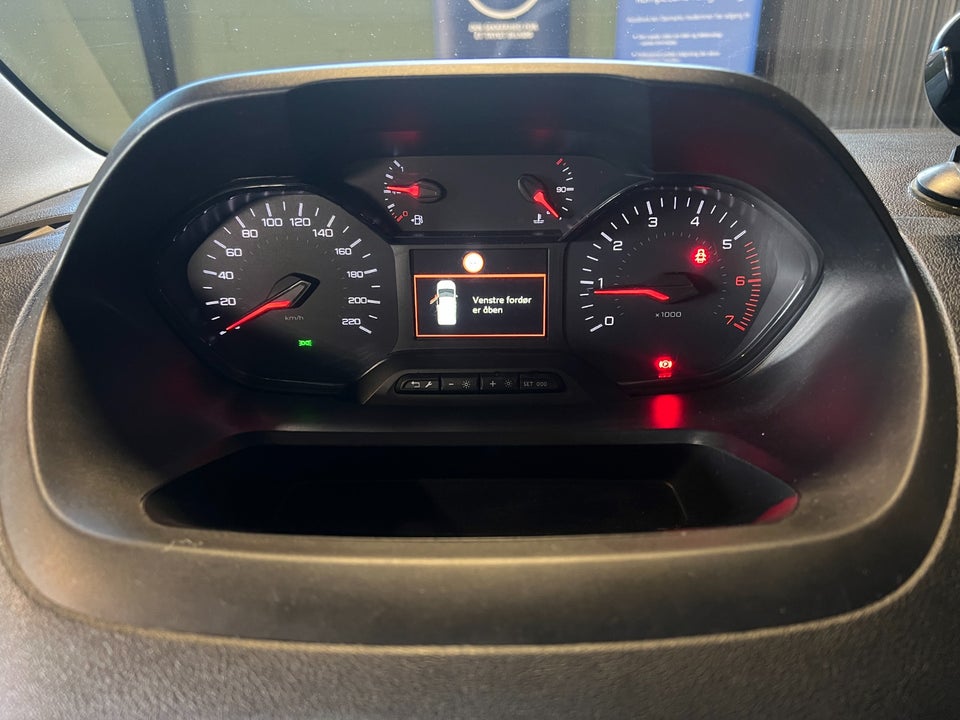 Peugeot Partner 1,5 BlueHDi 100 L1V2 Ultimate Van