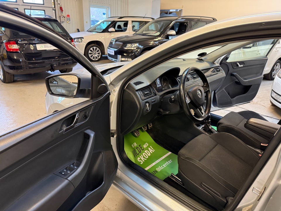 Skoda Rapid 1,2 TSi 105 Ambition Tivoli 5d