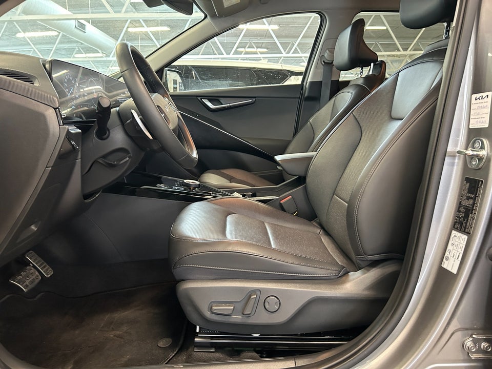 Kia Niro 64 EV Upgrade 5d