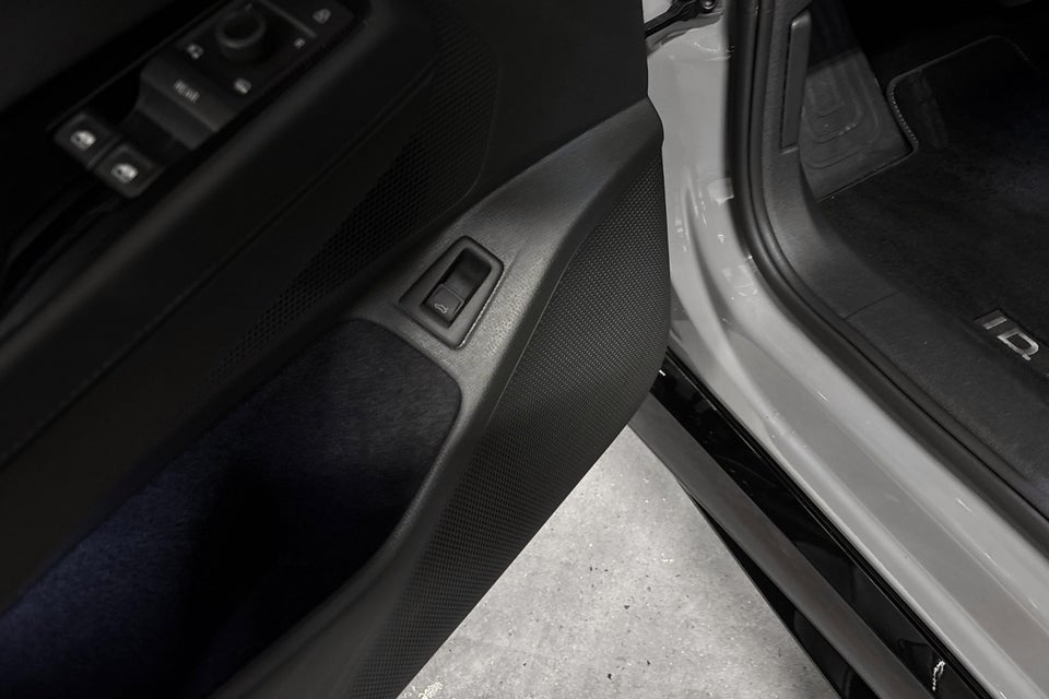 VW ID.7 77 Style Tourer 5d