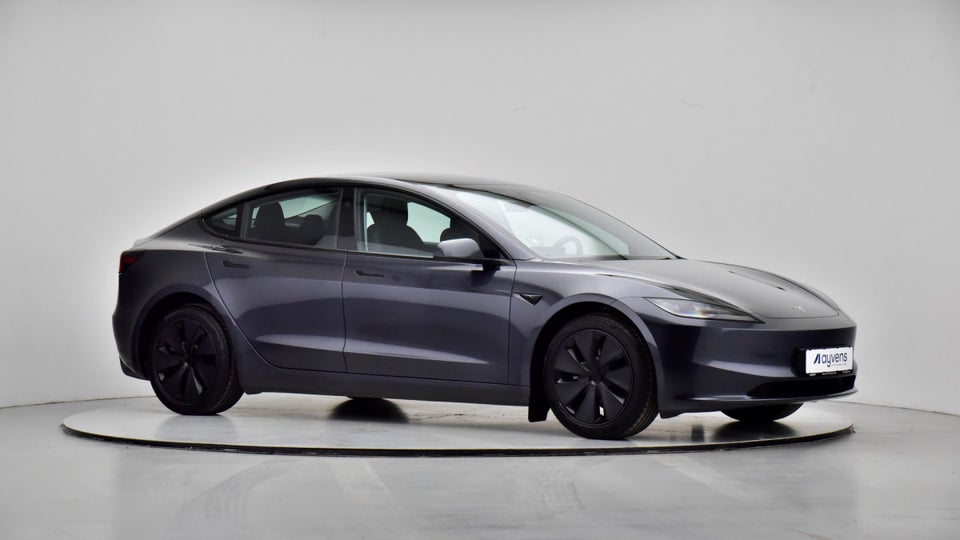 Tesla Model 3 Long Range AWD 4d